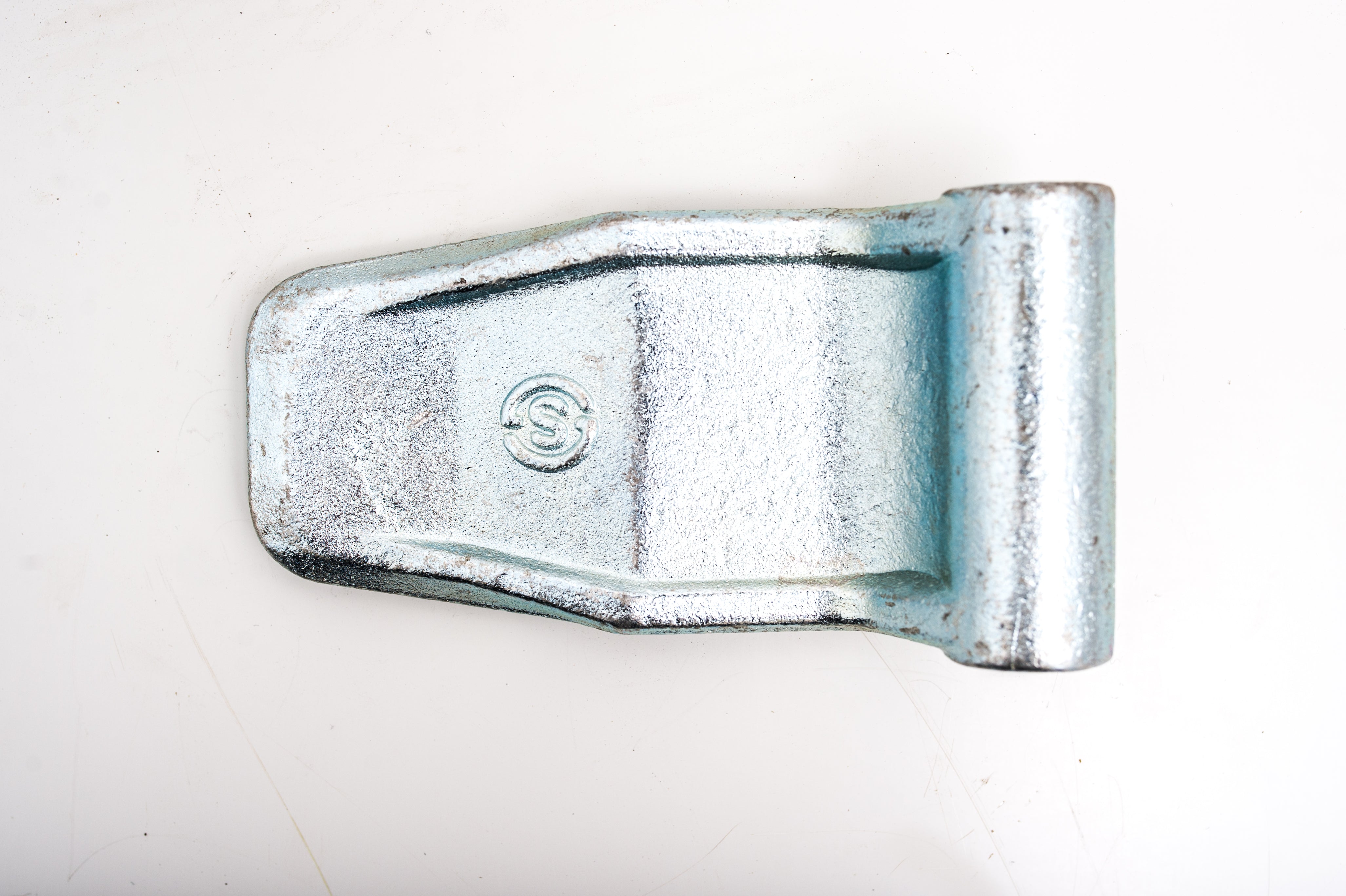 Door Hardware – Hinge